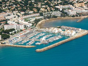 10 x 3.5 Metre Berth/Mooring Las Fuentas marina