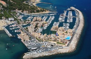 10 x 3.5 Metre Berth/Mooring Port of Bormes-Les-Mimosas For Sale