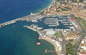 100 x 25 Metre Berth/Mooring Le Vieux - Port De Cannes Marina For Sale