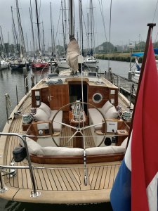 Meet' Stoute Hendrik' Puffin 41 Modern Classic 2008 Sailing Yacht