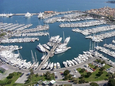 Club Nautico Punta Umbria Marina - Marina Berths / Moorings