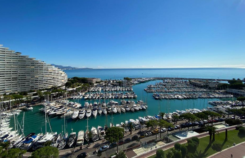 Port Marina Baie Des Anges - Marina Berths / Moorings